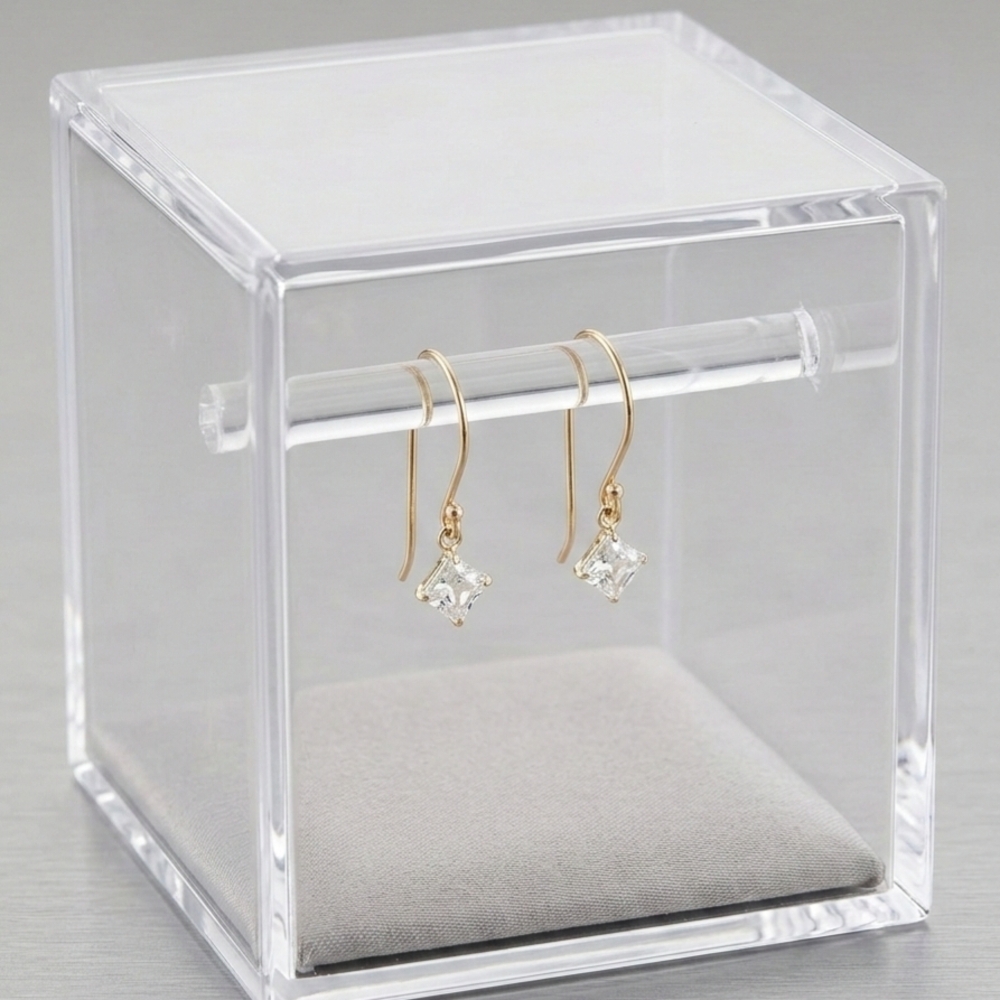 Elegant 10k Gold Drop Earrings